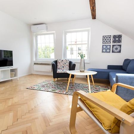 Heart Of Downtown Suite Szarajevó Kültér fotó